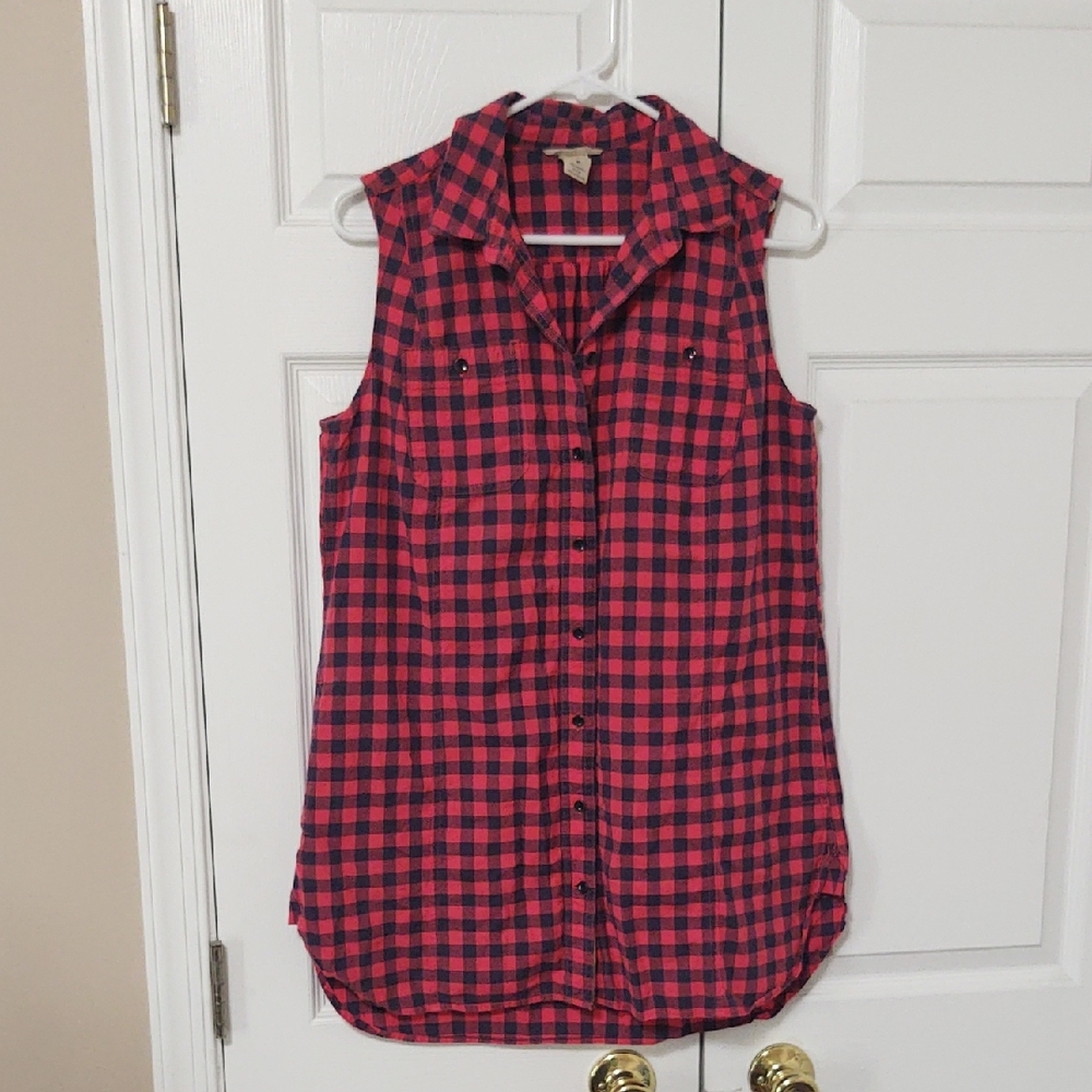 Duluth Checkered Sleeveless Tunic Button Down Shirt